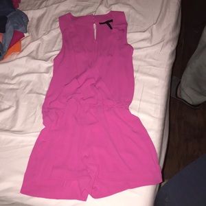 BCBG skrot pants dress